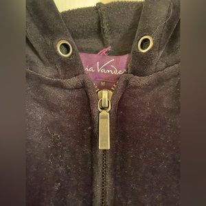 Gloria Vanderbilt black velour hoodie size medium, like new